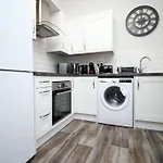 Chapel Apartment 6 By Mgroupsa