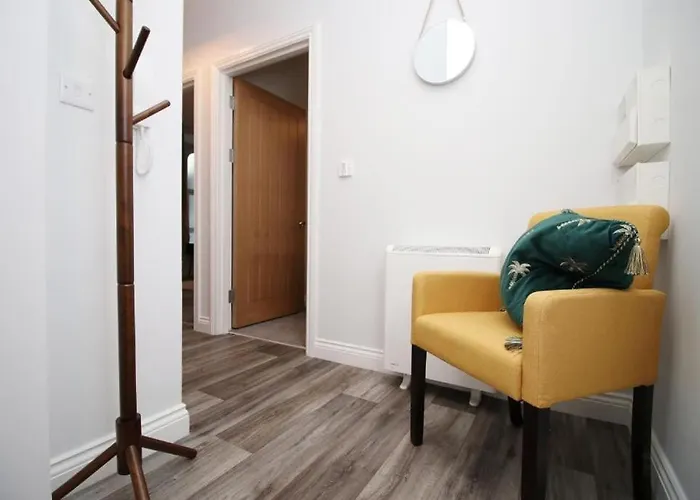 Chapel Apartment 6 By Mgroupsa